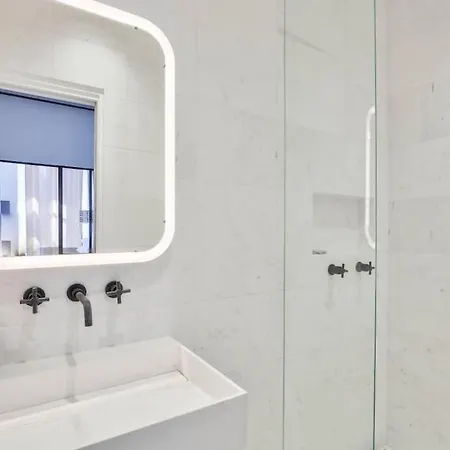 Stunning 1br Flat Near Bon Marche Rive Gauche