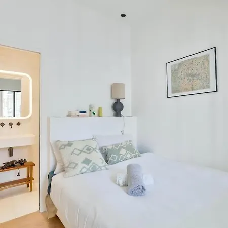 Stunning 1br Flat Near Bon Marche Rive Gauche